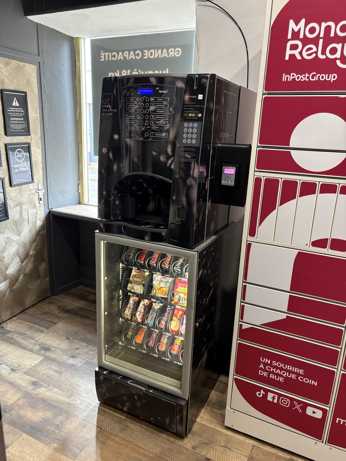 Distributeur de café, boissons et snacks dans la Laverie Choulans